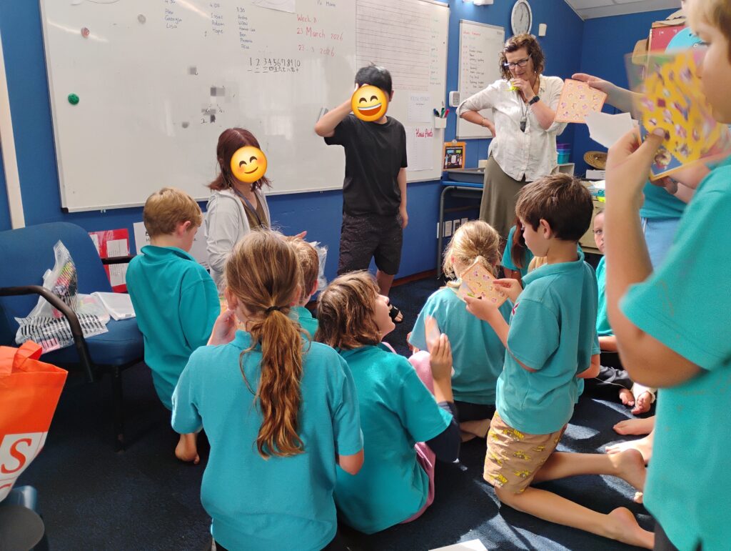 2026年春ファームステイ第1期親子 小学校訪問